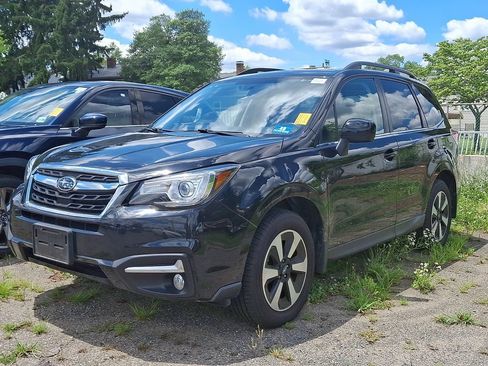 Used 2018 Subaru Forester 2.5i Limited AWD/4WD image 2