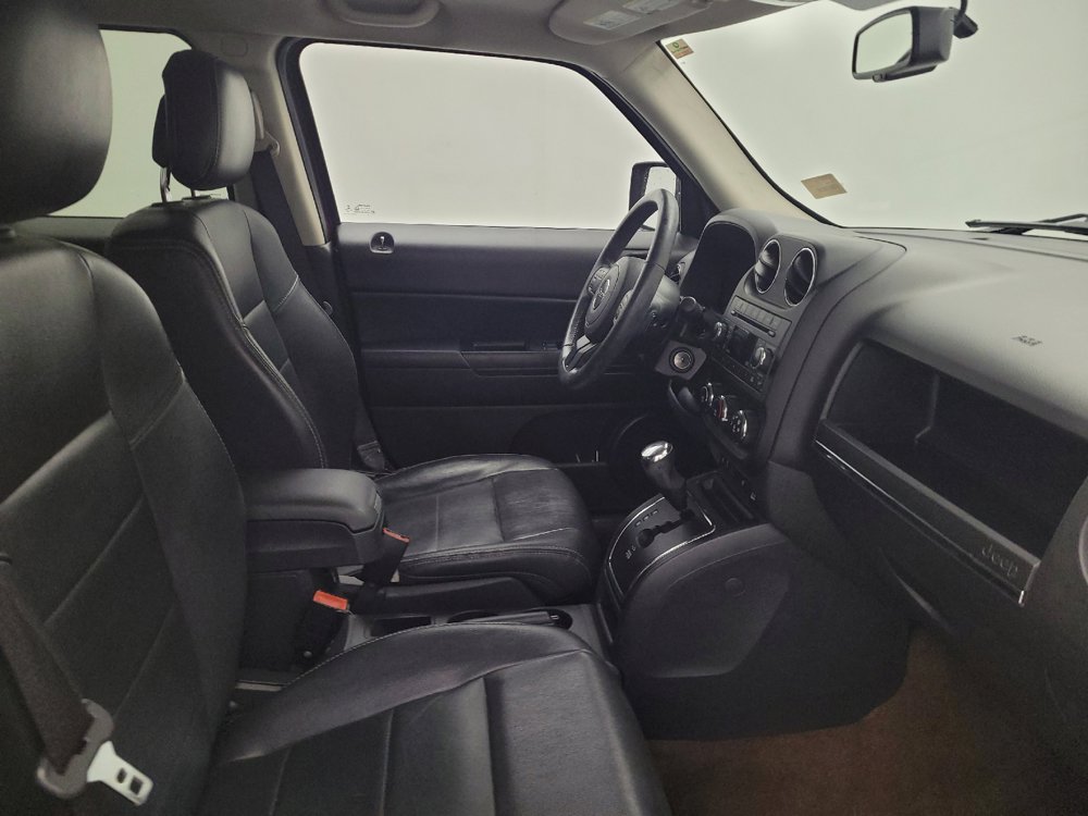 Used 2014 Jeep Patriot High Altitude FWD image 21