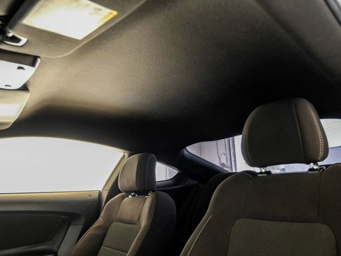 Used 2017 Ford Mustang Coupe image 30