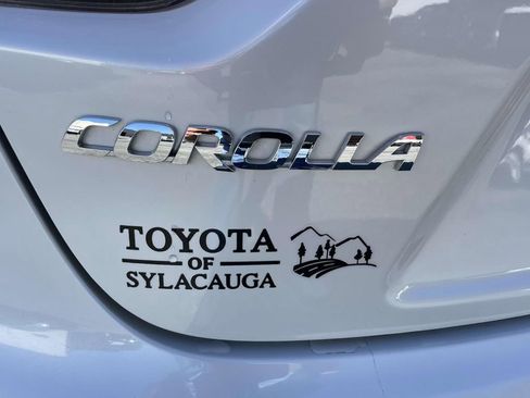 Used 2025 Toyota Corolla LE image 11