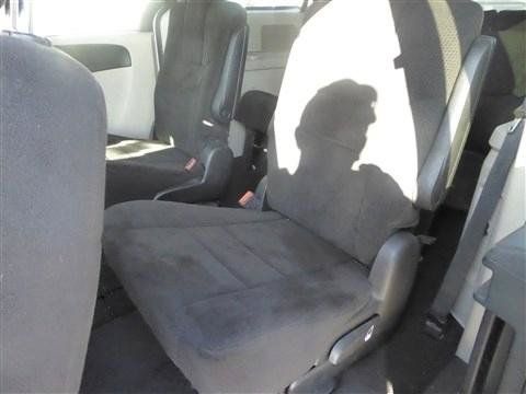 Used 2013 Dodge Grand Caravan SXT FWD image 15