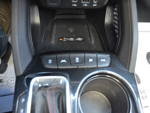 Used 2022 Chevrolet TrailBlazer RS w/ Sun and Liftgate Package AWD/4WD image 65