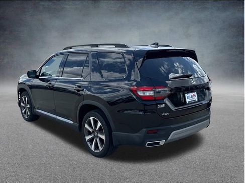 Used 2024 Honda Pilot Elite image 6