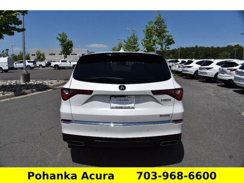 Used 2024 Acura MDX SH-AWD w/ Advance Package image 6