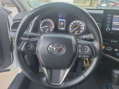 Certified 2024 Toyota Camry SE image 27