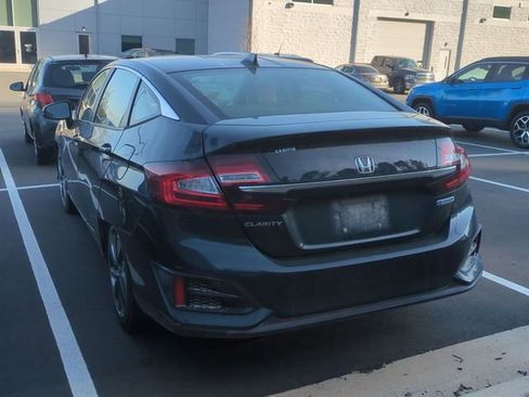 Used 2018 Honda Clarity Plug-In Hybrid image 6