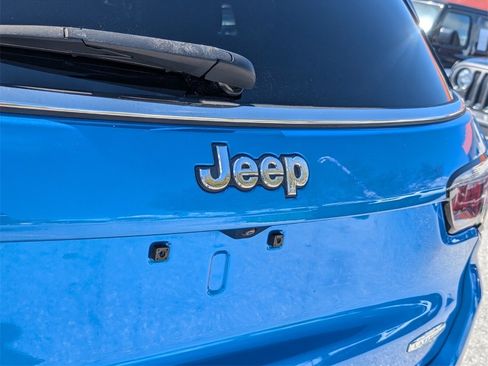 Used 2022 Jeep Compass Latitude w/ Convenience Group image 14