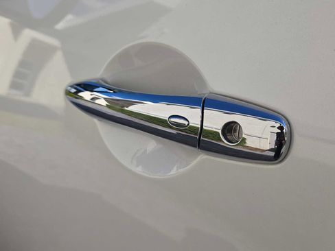 Certified 2024 INFINITI QX80 Sensory w/ Cargo Package image 8