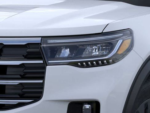 New 2026 Ford Explorer Active w/ Active Comfort Package AWD/4WD image 18