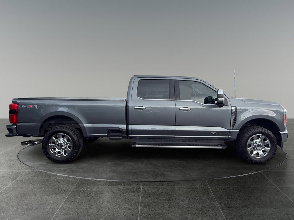 Used 2023 Ford F350 Lariat w/ Chrome Package AWD/4WD image 11