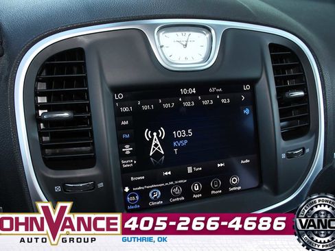 Used 2021 Chrysler 300 Touring L image 33