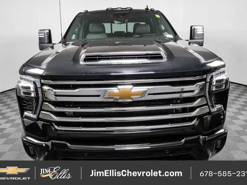 Certified 2025 Chevrolet Silverado 2500 High Country w/ High Country Premium Package AWD/4WD image 27