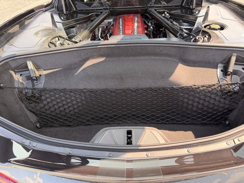 Used 2023 Chevrolet Corvette Stingray Premium Cpe w/ Z51 Performance Package RWD image 30