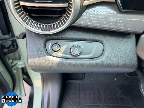 Used 2024 Chevrolet Trax ACTIV FWD image 19