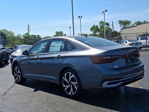 New 2026 Volkswagen Jetta SEL FWD image 3