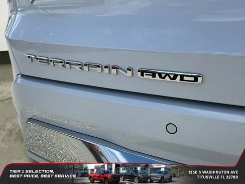 New 2026 GMC Terrain Denali image 17