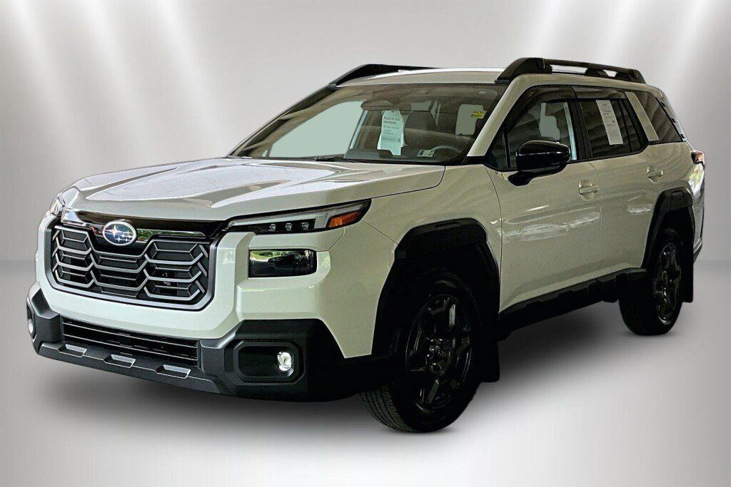Used 2026 Subaru Outback Premium AWD/4WD image 3