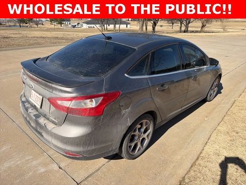 Used 2013 Ford Focus Titanium image 3
