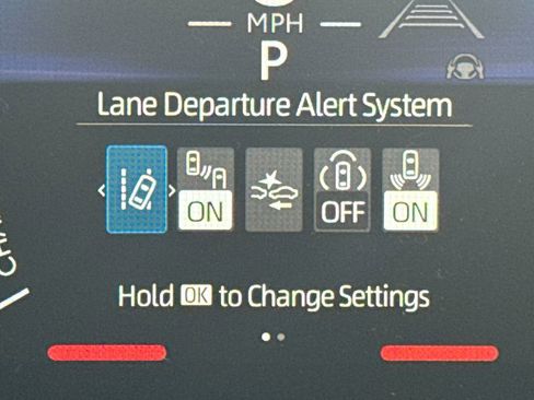 New 2026 Toyota Camry SE AWD/4WD image 21