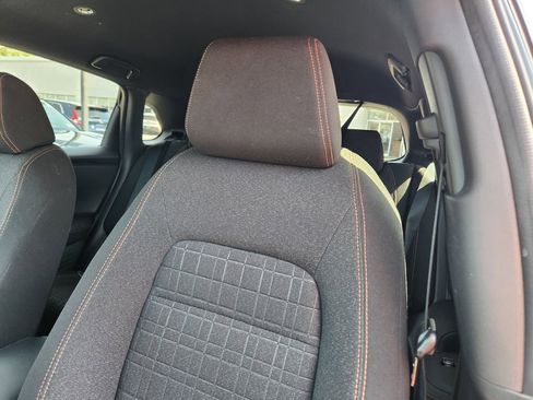 Certified 2025 Honda HR-V Sport image 11