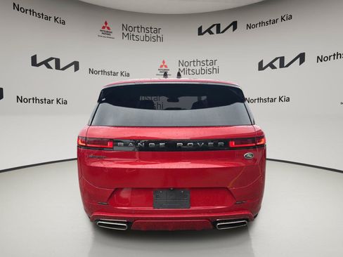 Used 2023 Land Rover Range Rover Sport SE Dynamic AWD/4WD image 4