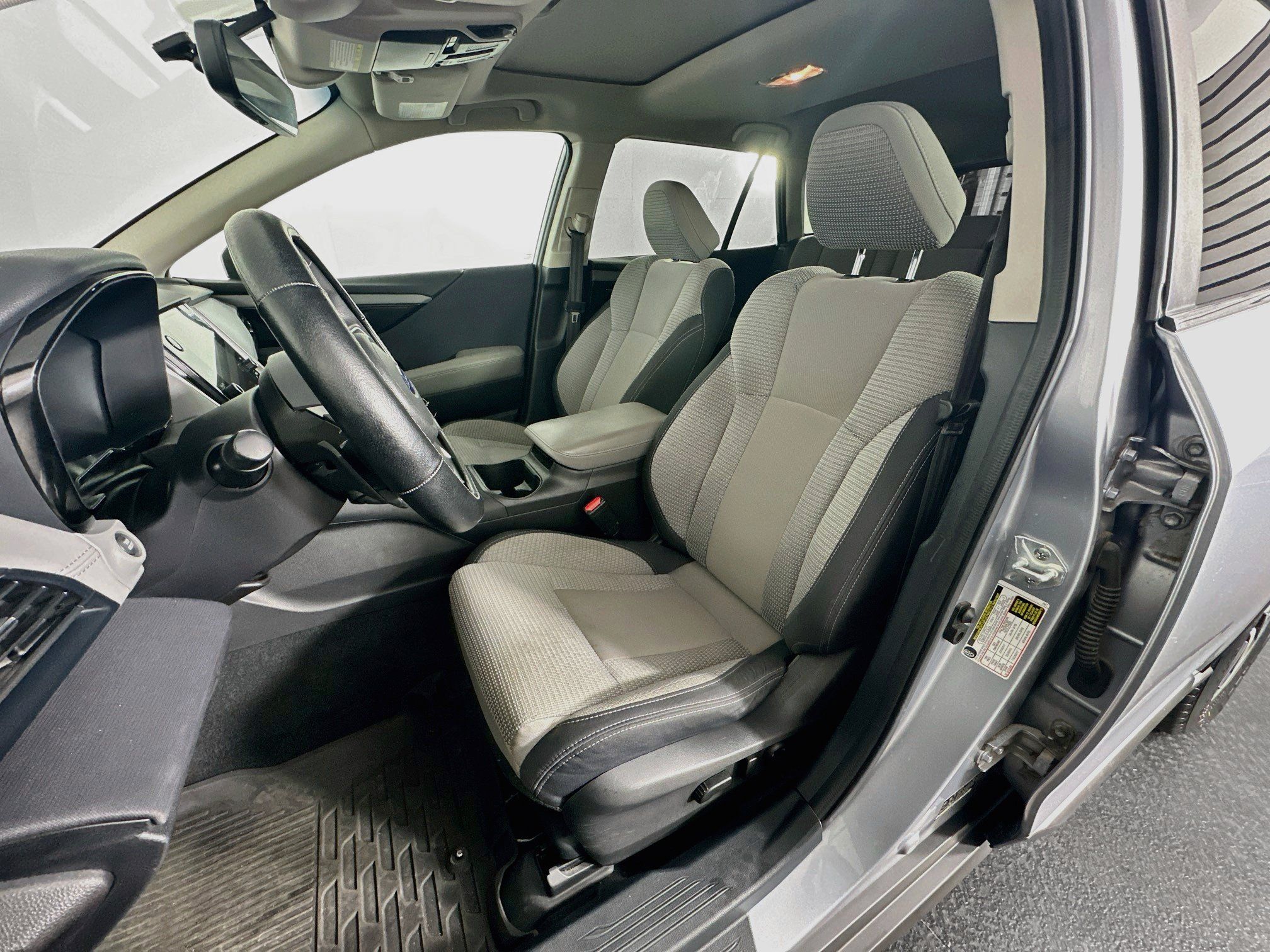 Used 2022 Subaru Outback Premium AWD/4WD image 13