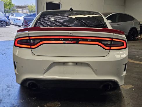 Used 2018 Dodge Charger SRT Hellcat w/ Harman/Kardon Audio Group RWD image 3
