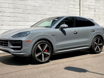New 2024 Porsche Cayenne Turbo