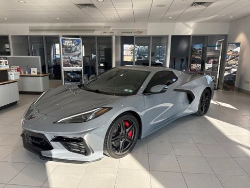 Used 2024 Chevrolet Corvette Stingray Preferred Conv w/ Z51 Performance Package image 13