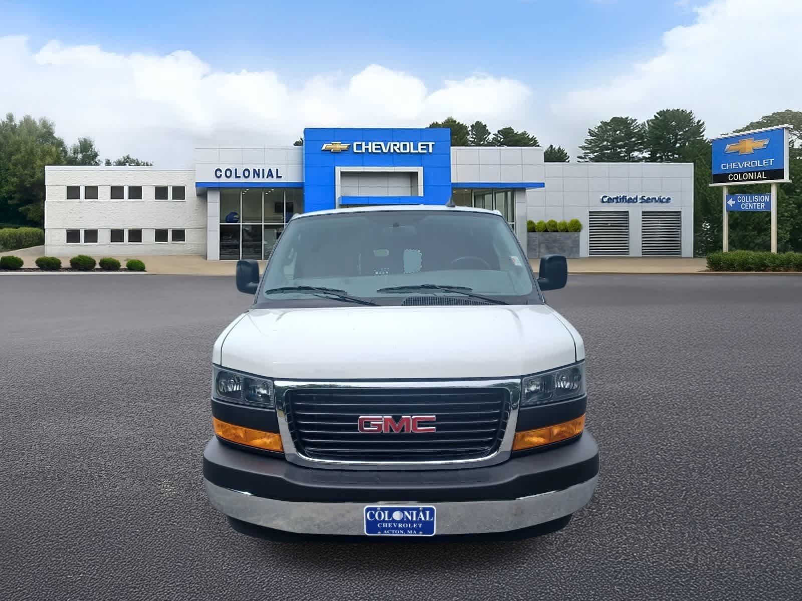 Used 2025 GMC Savana 2500 w/ Driver Convenience Package RWD image 15
