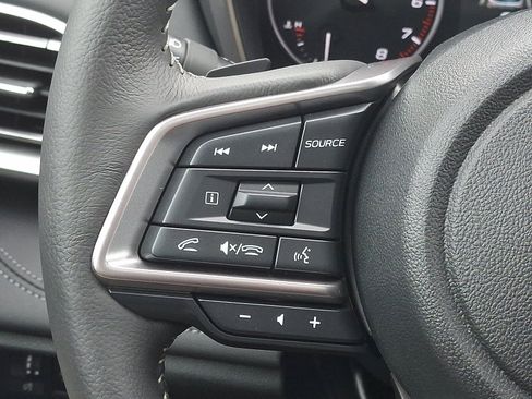 Used 2025 Subaru Outback Limited AWD/4WD image 21