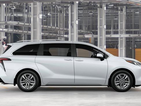 New 2026 Toyota Sienna Limited AWD/4WD image 12