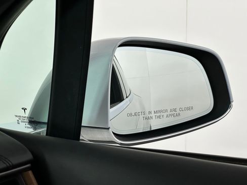 Used 2020 Tesla Model X Long Range image 26