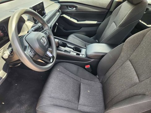 Used 2023 Honda Accord EX image 13