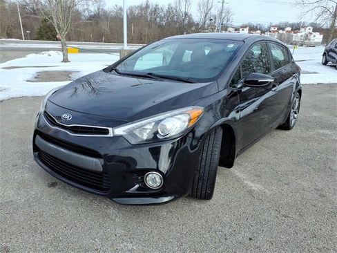 Used 2016 Kia Forte SX w/ SX Premium Technology Package image 20