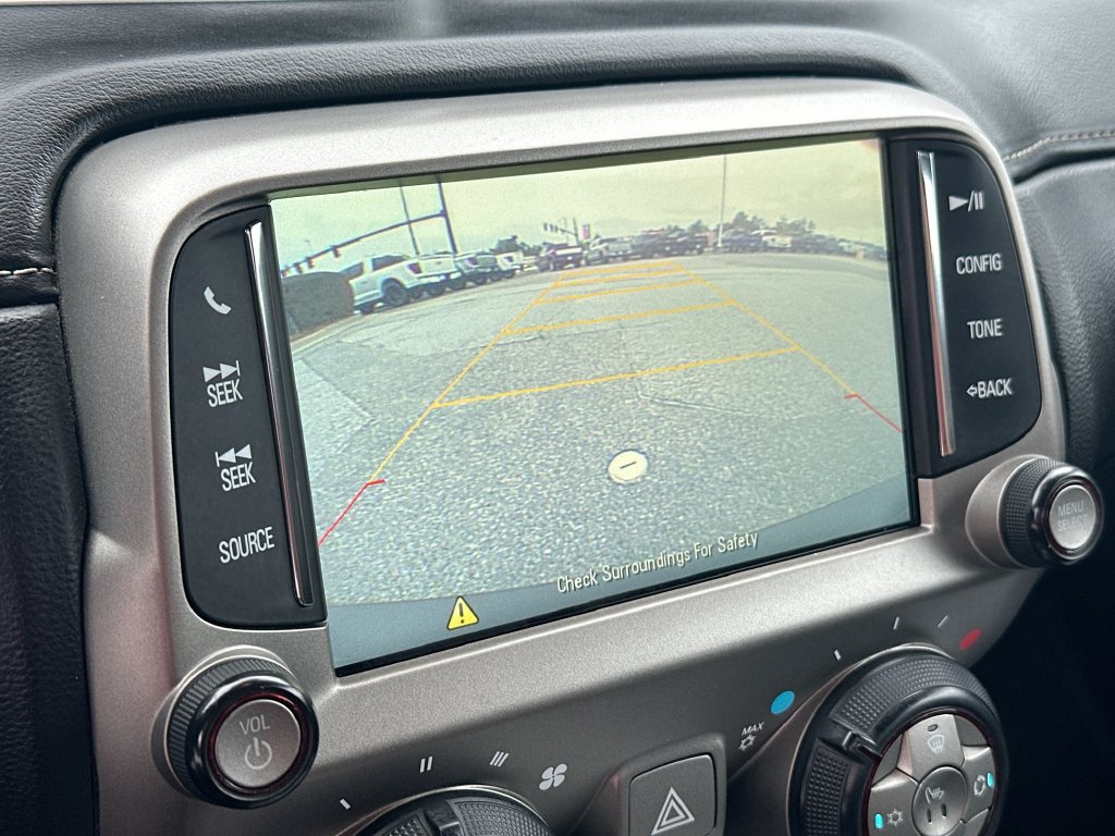 Used 2015 Chevrolet Camaro LT RWD image 22