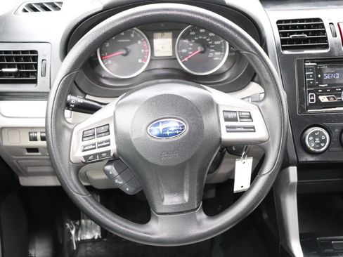 Used 2015 Subaru Forester 2.5i w/ Alloy Wheel Package image 21