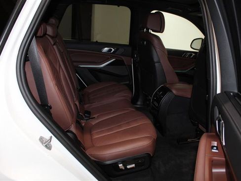 Used 2021 BMW X5 xDrive40i w/ Premium Package AWD/4WD image 32
