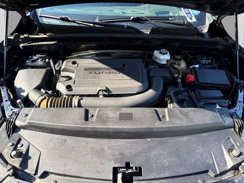 Used 2022 Buick Envision Essence w/ Technology Package II image 13