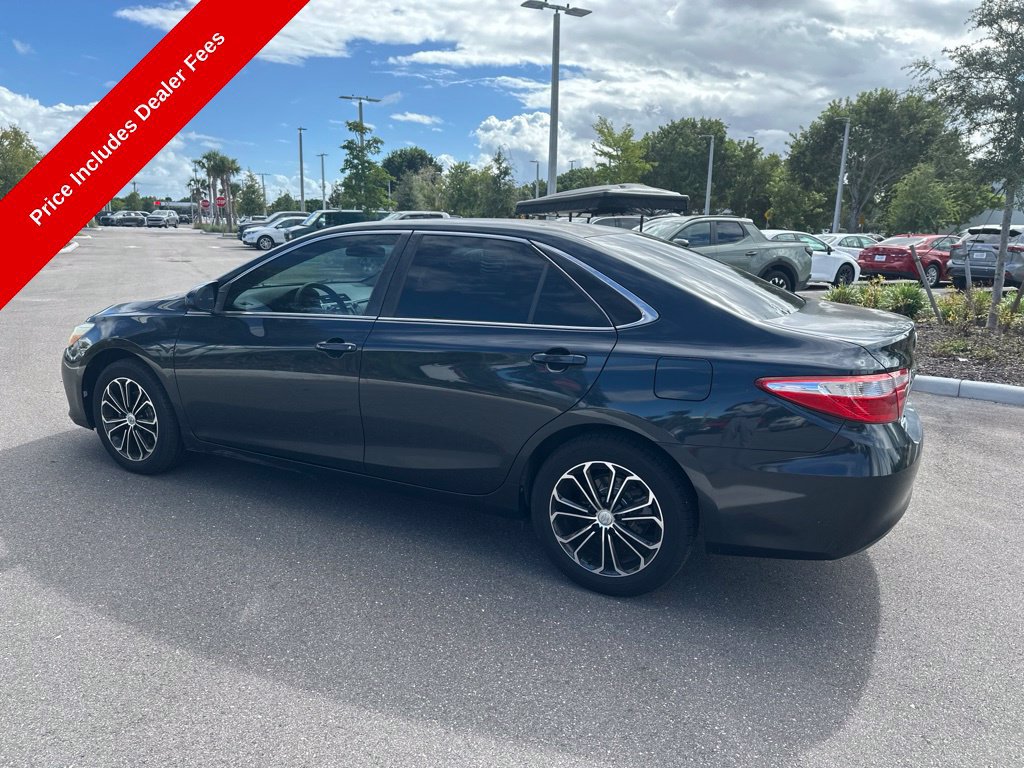 Used 2017 Toyota Camry LE FWD image 7