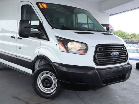 Used 2019 Ford Transit 350 148 Medium Roof RWD image 2