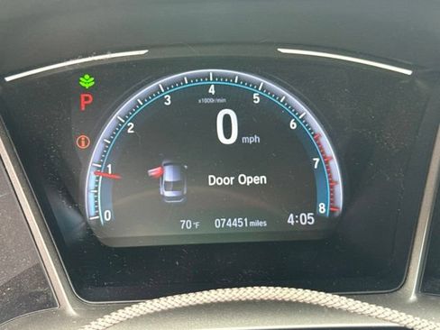 Used 2019 Honda Civic EX image 8