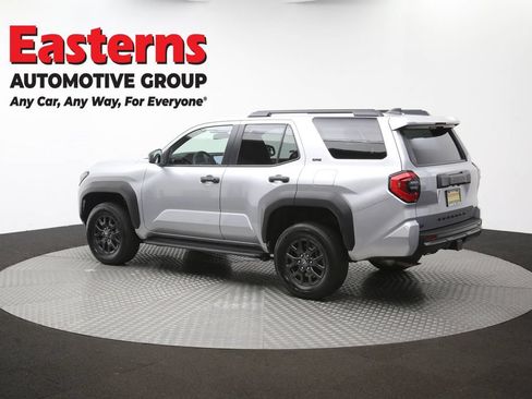 Used 2025 Toyota 4Runner SR5 AWD/4WD image 62