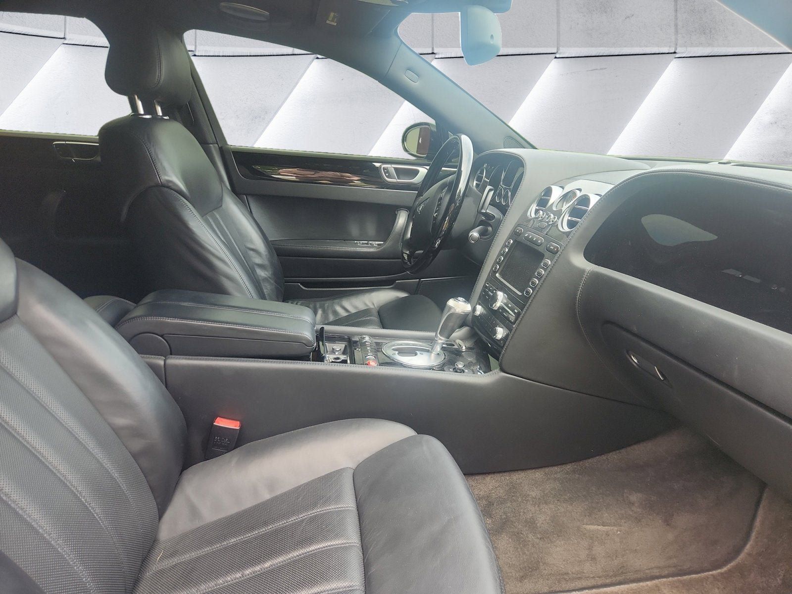Used 2006 Bentley Flying Spur Flying Spur AWD/4WD image 33