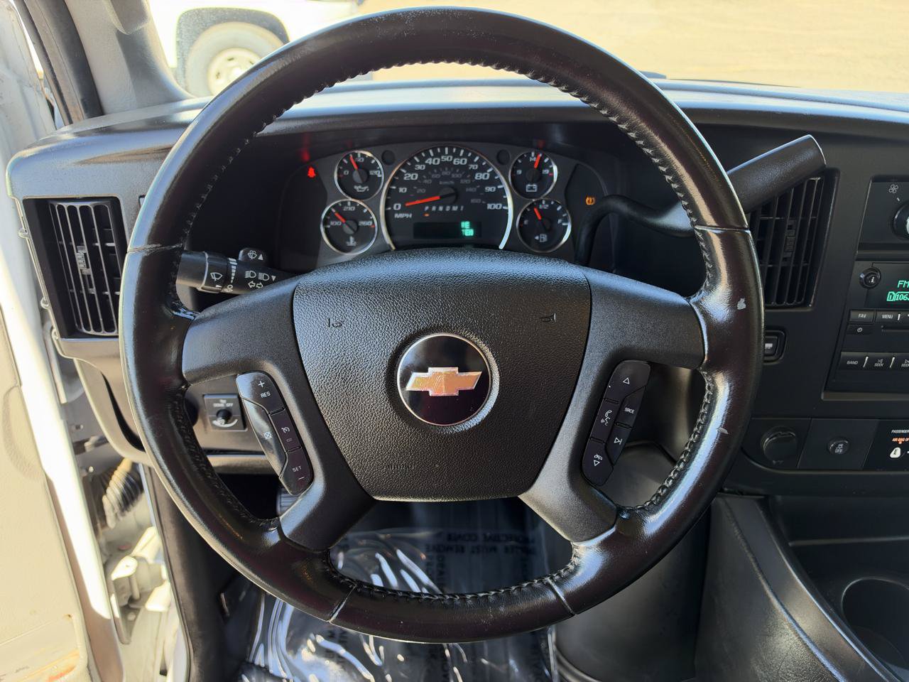 Used 2021 Chevrolet Express 3500 w/ Power Convenience Package RWD image 14