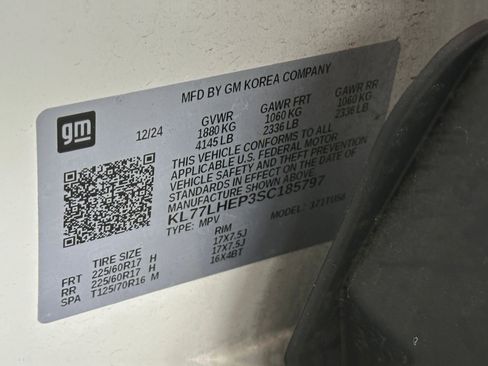 Used 2025 Chevrolet Trax LT image 27