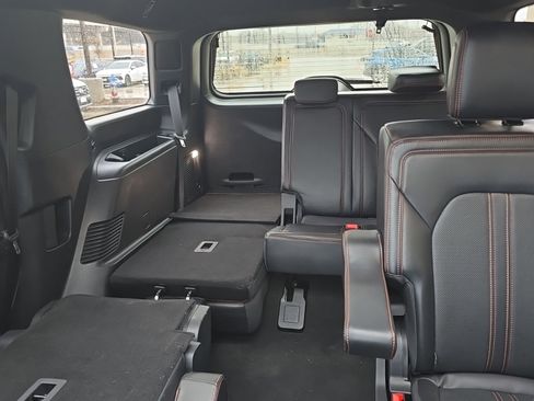 Used 2024 Ford Expedition Timberline image 19