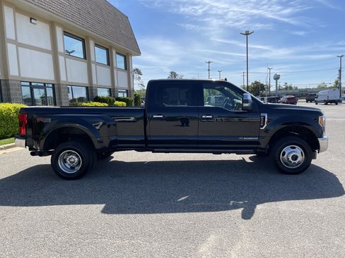 Used 2019 Ford F350 King Ranch w/ King Ranch Ultimate Package AWD/4WD image 2