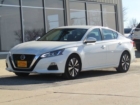 Used 2021 Nissan Altima 2.5 SV image 11