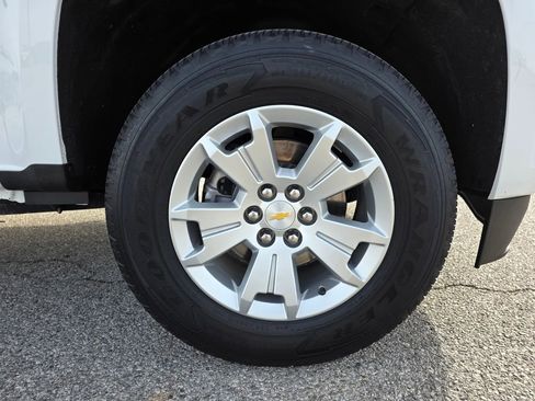 Used 2022 Chevrolet Colorado LT w/ Fleet Safety Package image 29